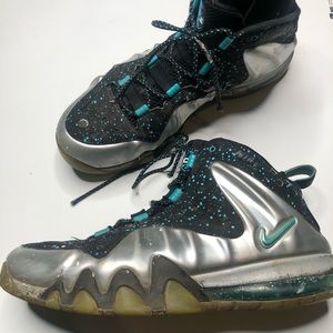 Nike CB Splatter Hi-top Basketball Shoes